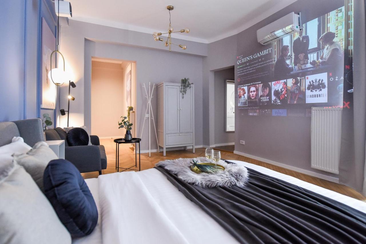 Modern Stay - Central Studios With Wall Projector Near Radisson Bukurešť Exteriér fotografie